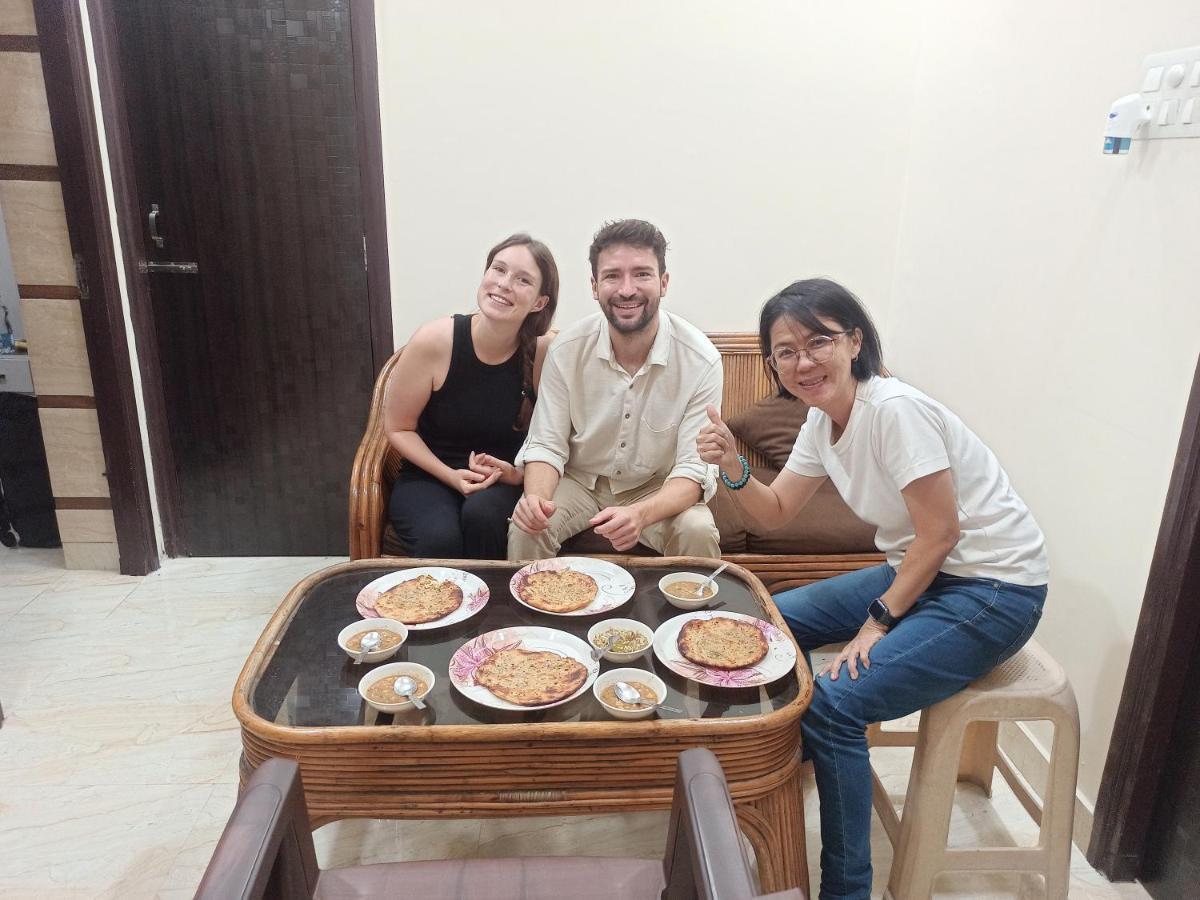 4N Homestay Amritsar Luaran gambar