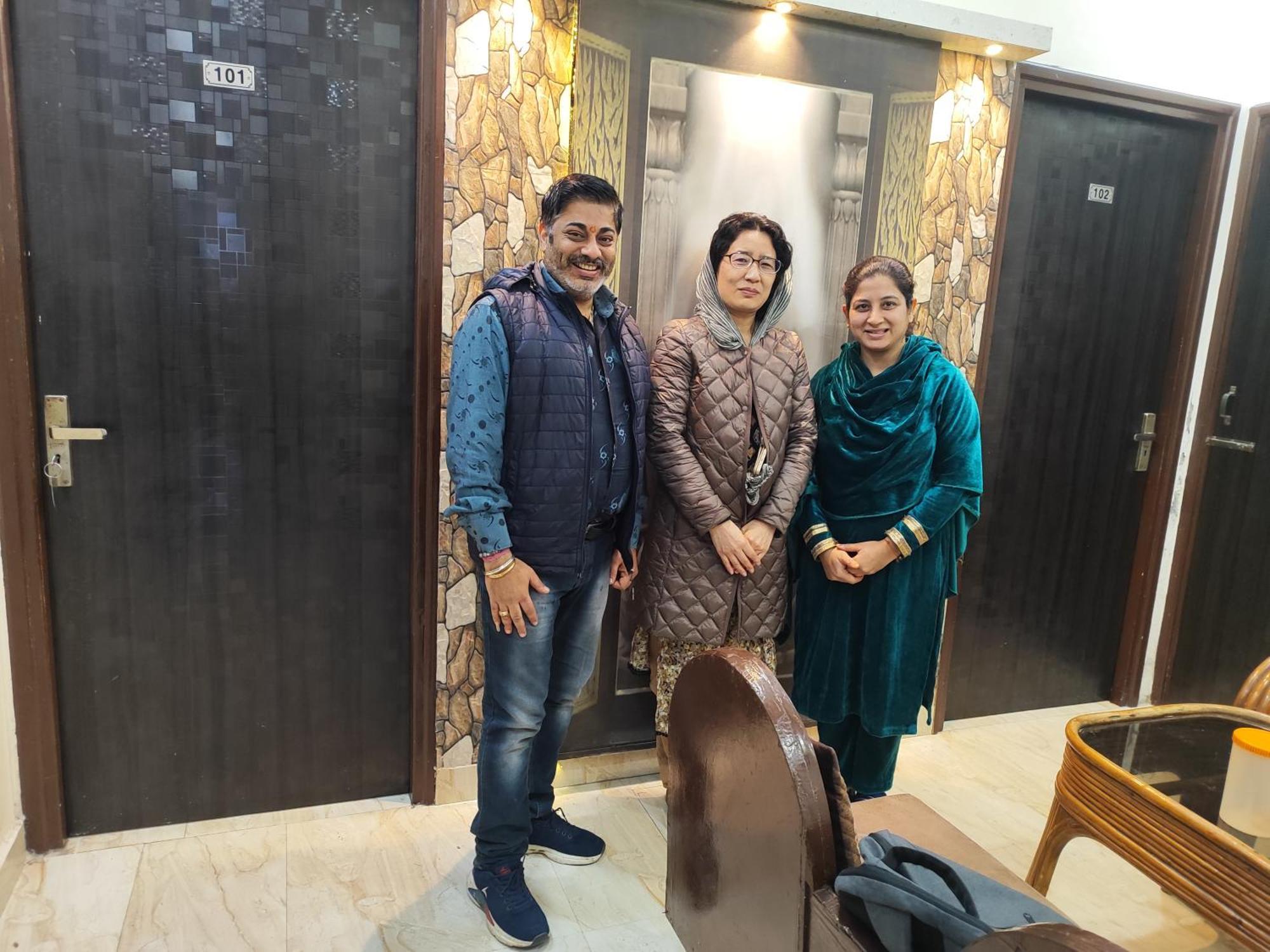 4N Homestay Amritsar Luaran gambar